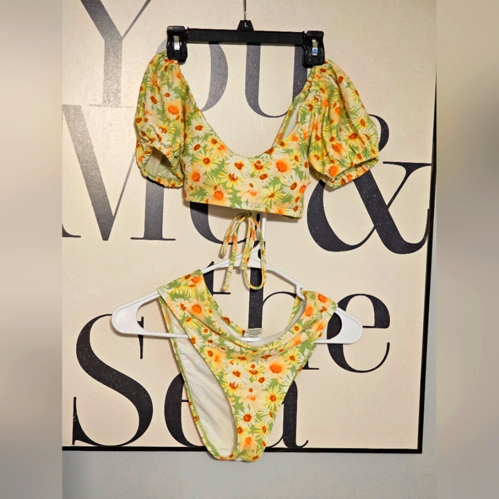 Women's XS baithing suit